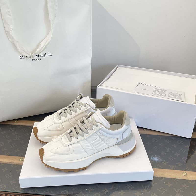 메종마르지엘라 스크래치 여성 스니커즈