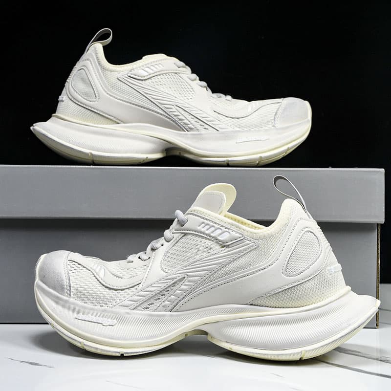 발렌시아가 서킷 스니커즈