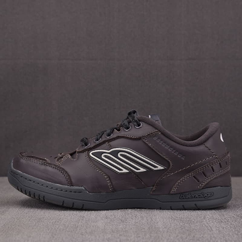 발렌시아가 햄튼스 원 아웃 스니커즈 그레이