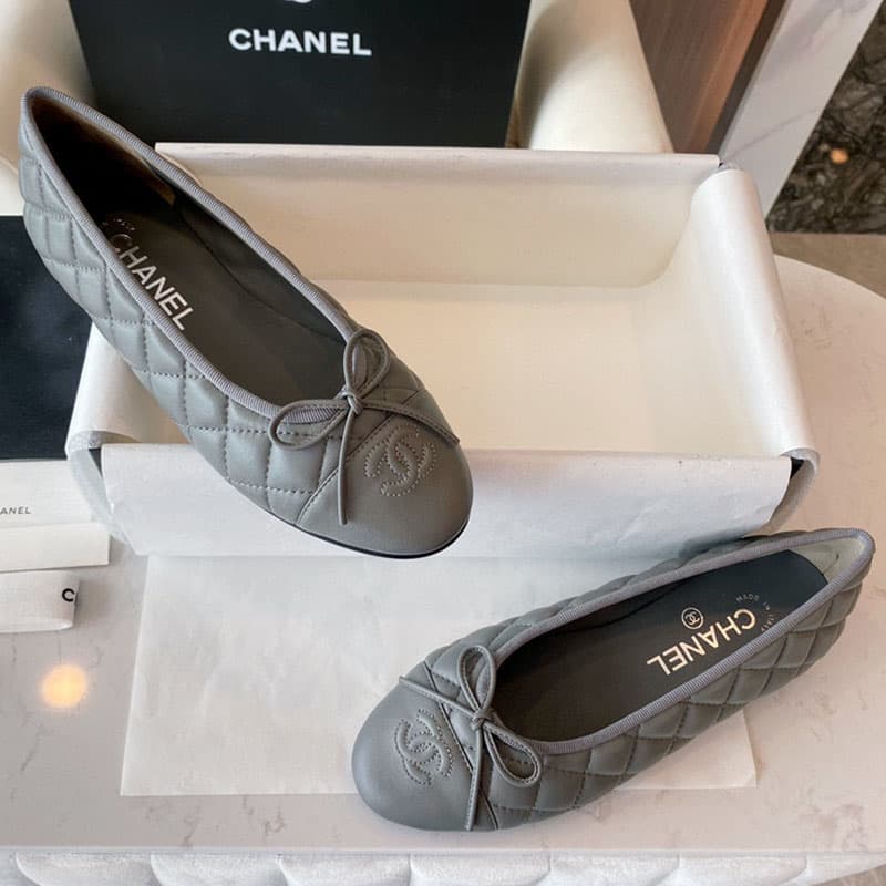 샤넬 램스킨 퀼팅 발레리나 플랫 슈즈