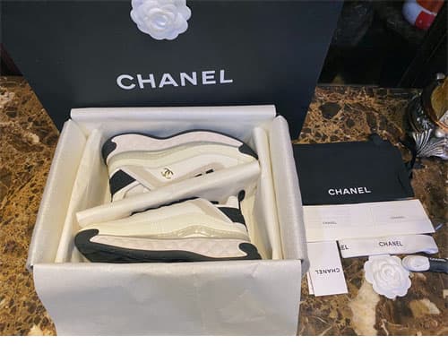 샤넬 믹스드파이버 스니커즈