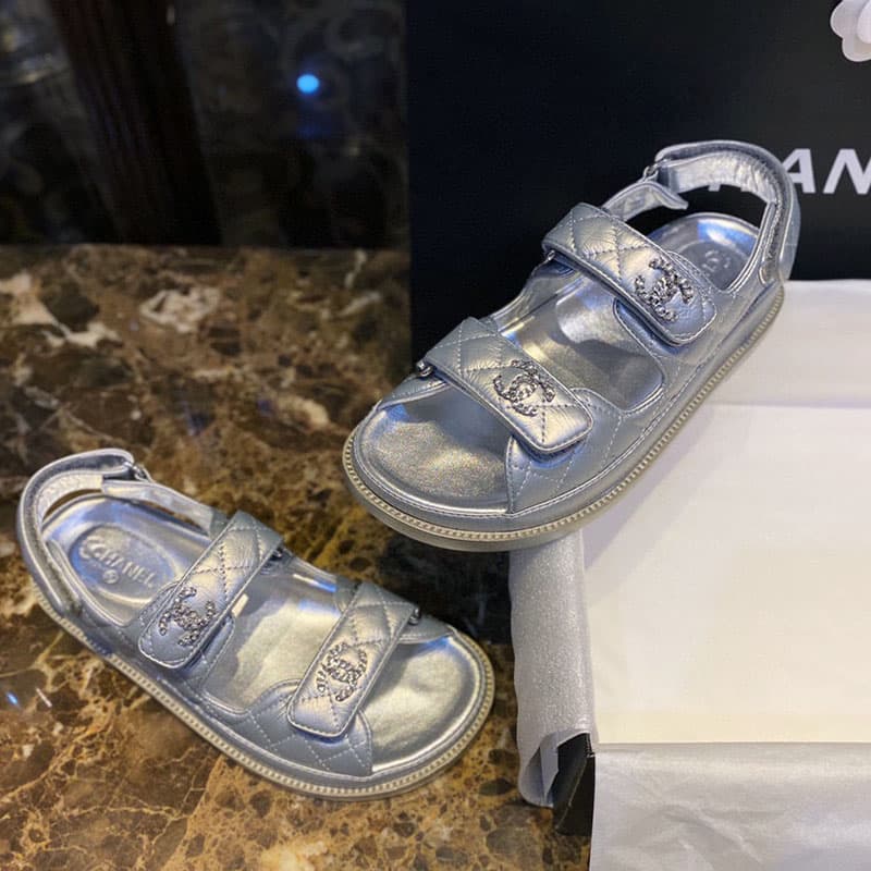 샤넬 벨크로 샌들