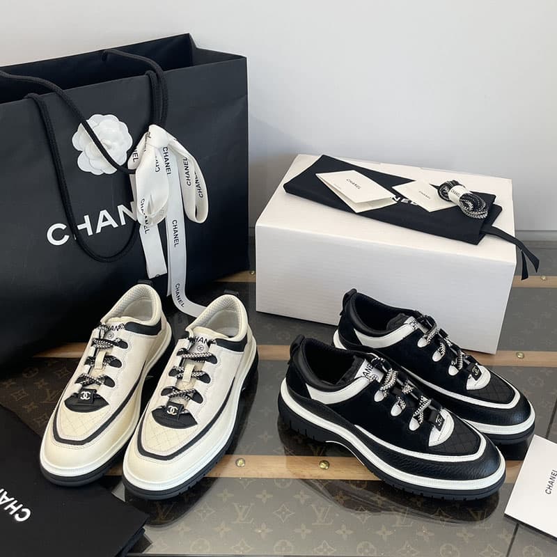 샤넬 25C 크루즈 스니커즈