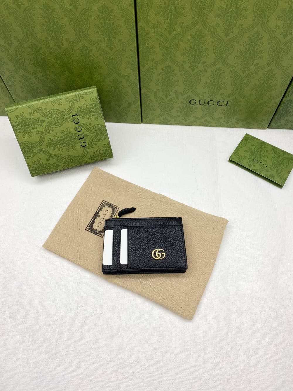 Gucci 574804