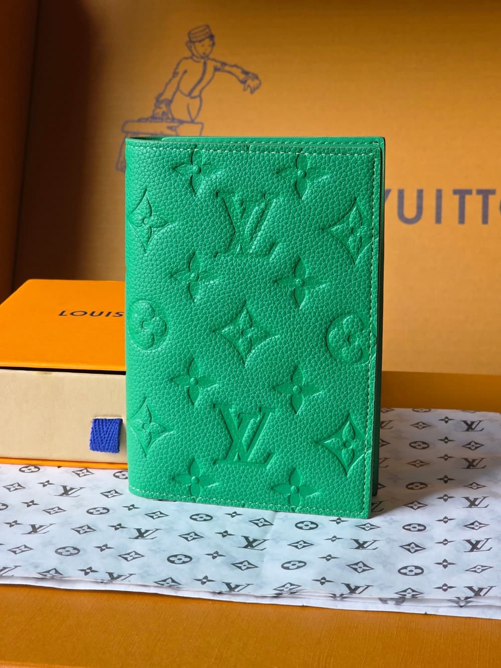 Louis Vuitton M25840